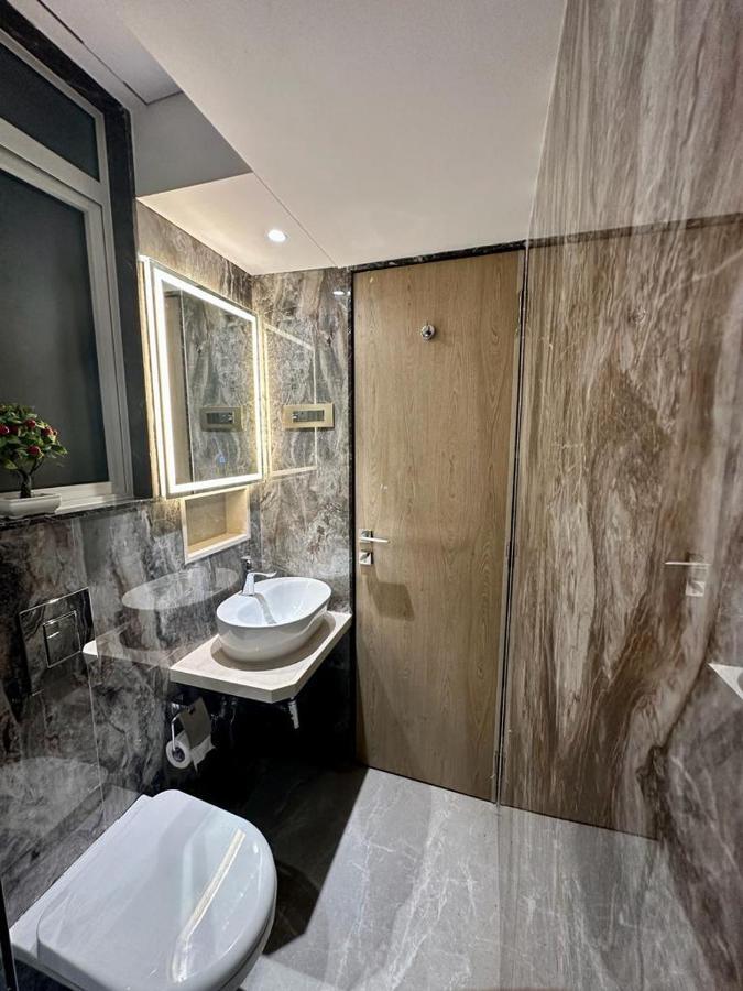 Vishal Hall Hotel Bombay Eksteriør billede